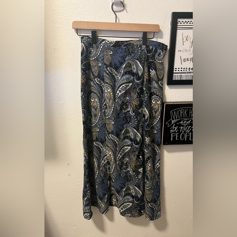 Long skirt